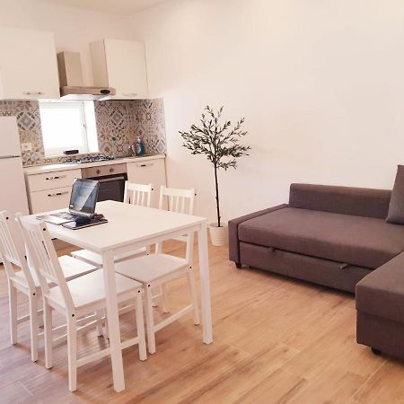Beach Apartments 마리나디라구사 외부 사진